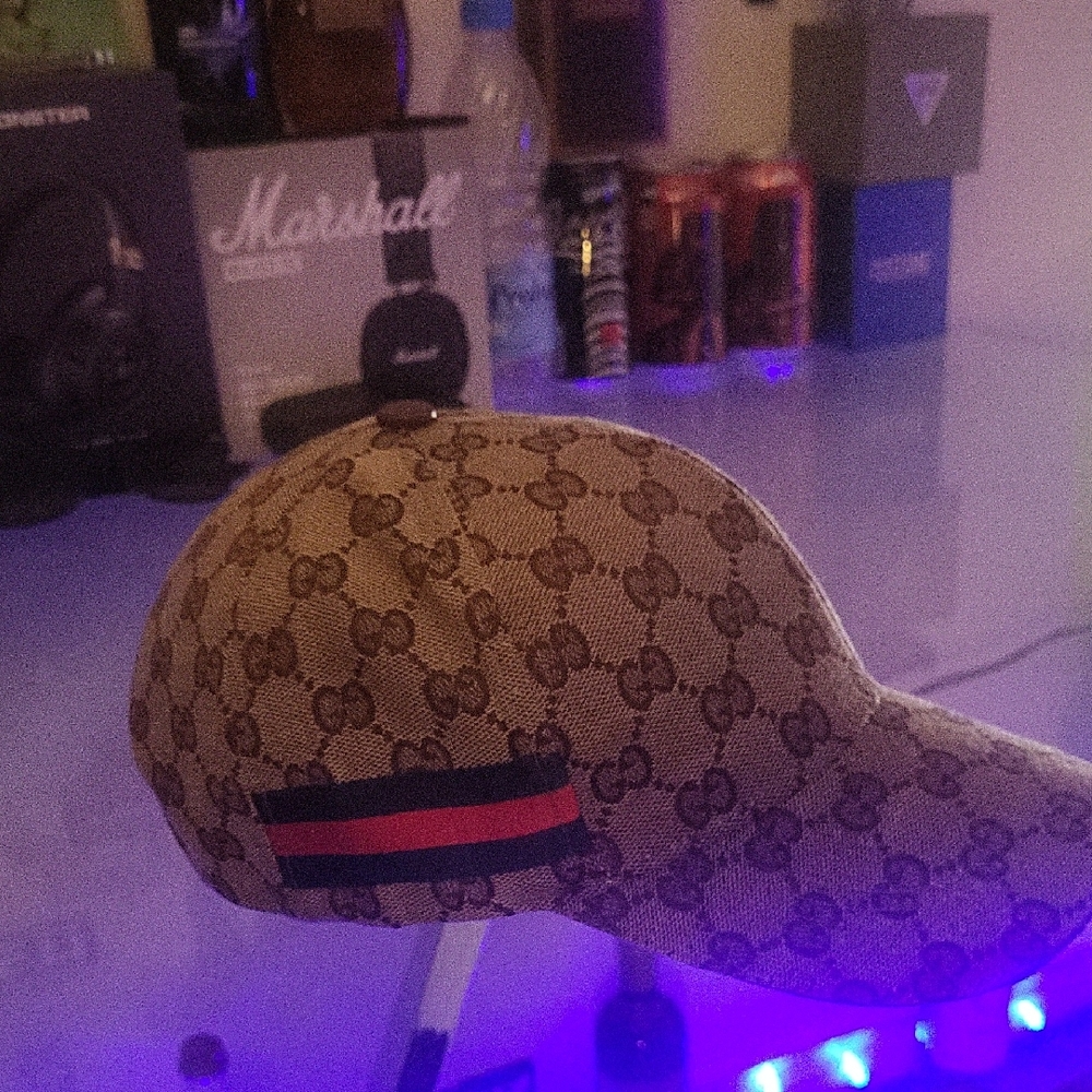Gucci Tan Monogram Cap with Stripe
